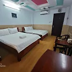 Khach San Nhu Y